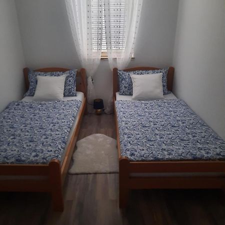 Apartment Orchidea Izola Esterno foto