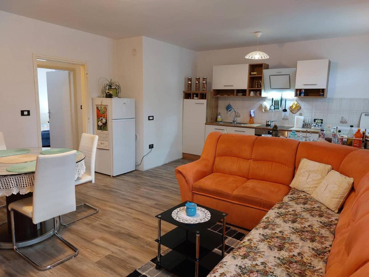 Apartment Orchidea Izola Esterno foto